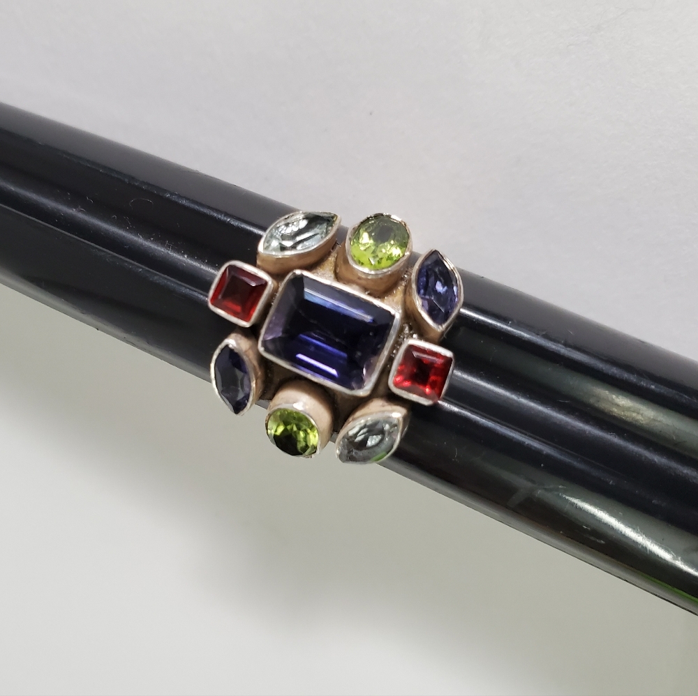Watch Video / Sterling Silver 925 Gemstone Cluster Ring